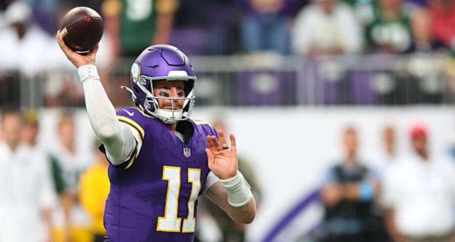 qb carson wentz minnesota vikings